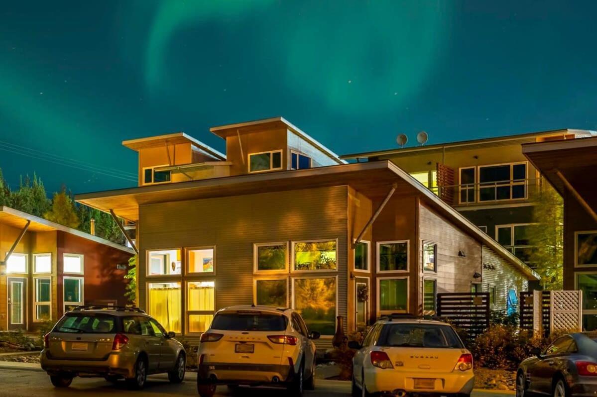 Nn - The Kit 3 - Downtown 1-Bed 1-Bath Villa Whitehorse Exterior photo